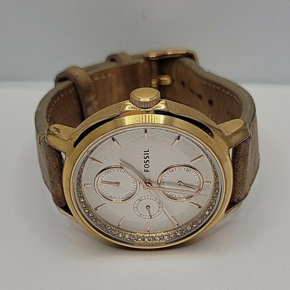 Fossil Chelsey ES3358 Women's Beige Leather Analog Dial Quartz Wrist Watch DE216